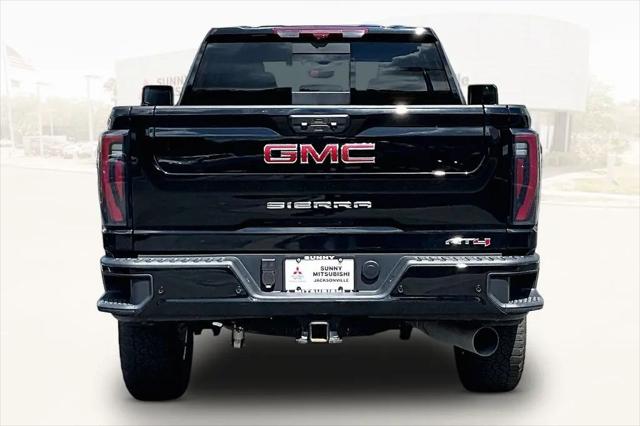 2025 GMC Sierra 2500HD Crew Cab, Standard Bed, AT4, 4WD