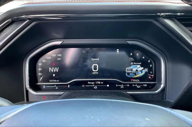 2025 GMC Sierra 2500HD Crew Cab, Standard Bed, AT4, 4WD
