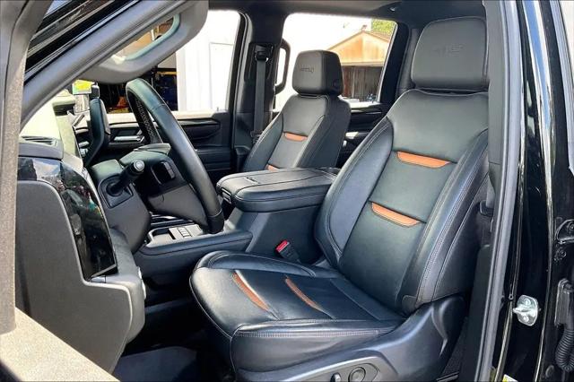 2025 GMC Sierra 2500HD Crew Cab, Standard Bed, AT4, 4WD