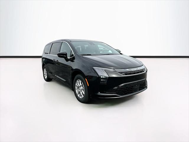 2027 Chrysler Pacifica PACIFICA SELECT