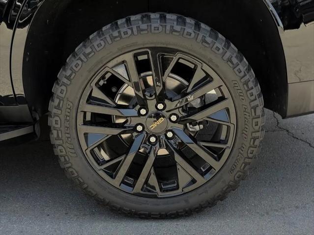 2024 GMC Yukon 4WD Denali