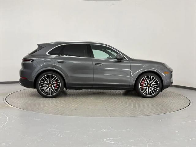 2025 Porsche Cayenne S