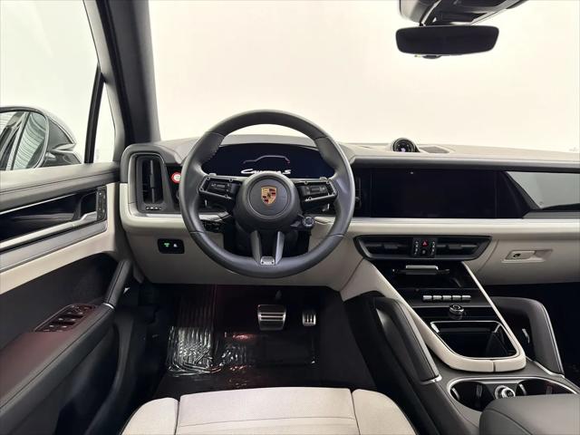 2025 Porsche Cayenne S