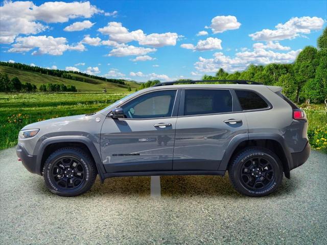 2023 Jeep Cherokee Trailhawk 4x4