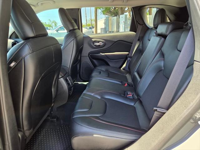 2023 Jeep Cherokee Trailhawk 4x4