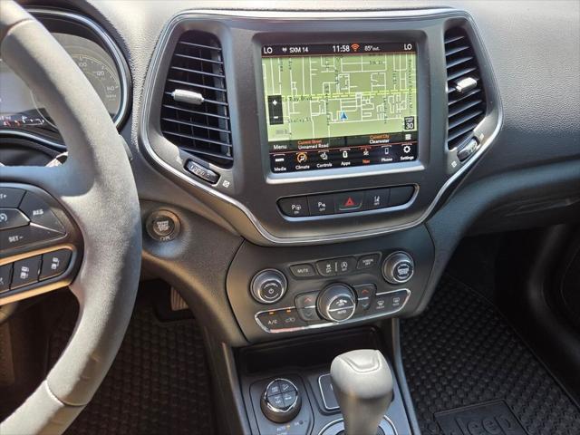 2023 Jeep Cherokee Trailhawk 4x4