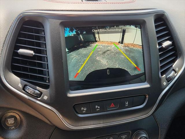 2023 Jeep Cherokee Trailhawk 4x4