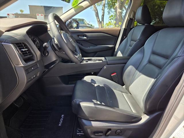 2023 Nissan Rogue SV FWD