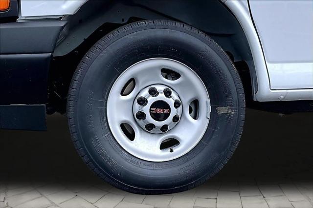 2026 GMC Savana Cargo 2500 Extended Wheelbase, Work Van, RWD