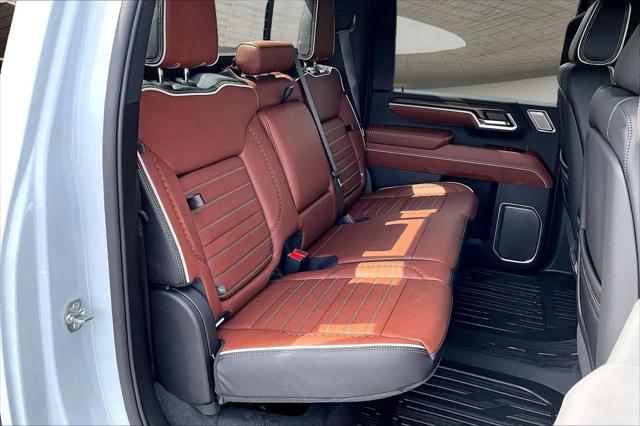 2026 GMC Sierra 2500HD Crew Cab, Standard Bed, Denali Ultimate, 4WD