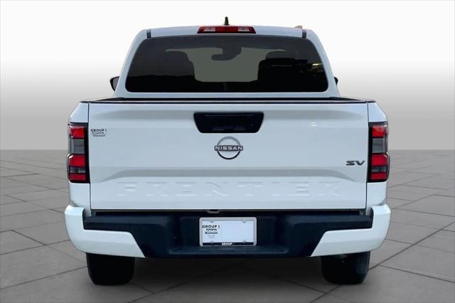 2022 Nissan Frontier Crew Cab SV 4x2