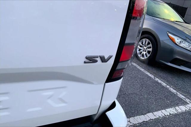 2022 Nissan Frontier Crew Cab SV 4x2