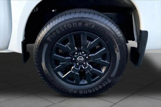 2022 Nissan Frontier Crew Cab SV 4x2