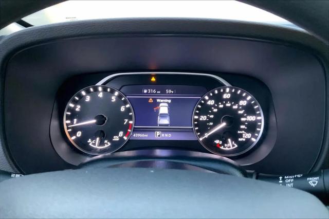 2022 Nissan Frontier Crew Cab SV 4x2