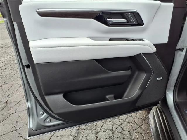 2026 Chevrolet Tahoe 4WD Premier