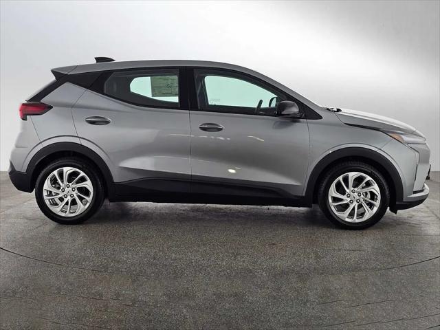 2027 Chevrolet Bolt LT FWD