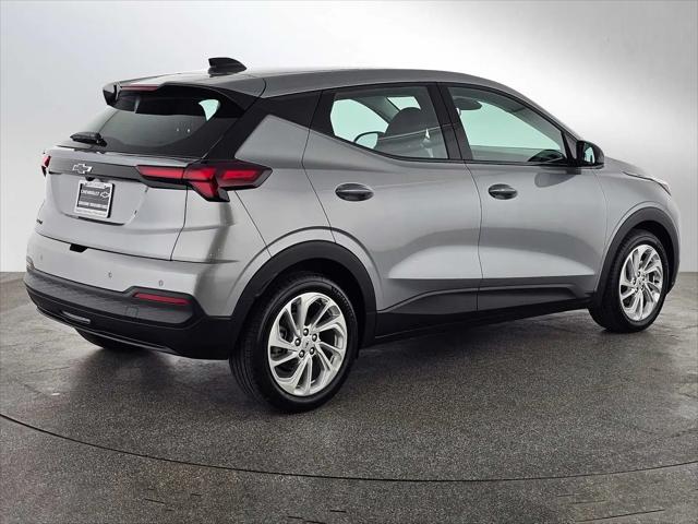 2027 Chevrolet Bolt LT FWD