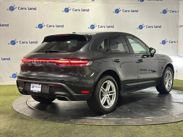 2023 Porsche Macan T