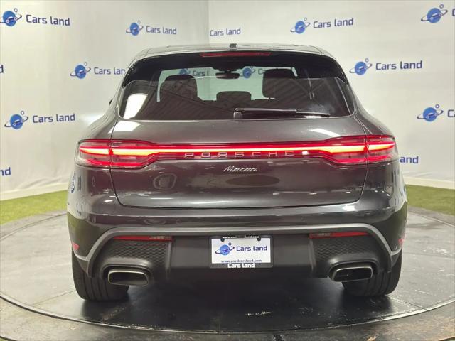 2023 Porsche Macan T