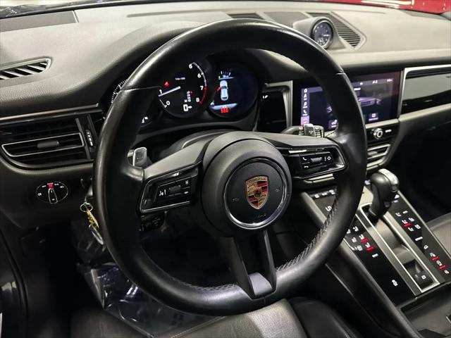2023 Porsche Macan T