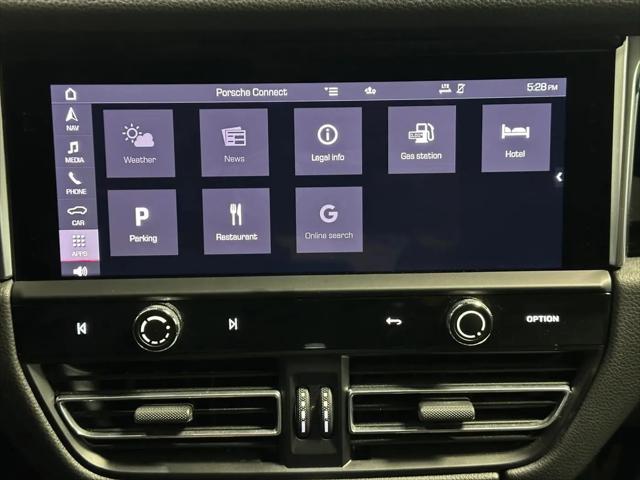 2023 Porsche Macan T