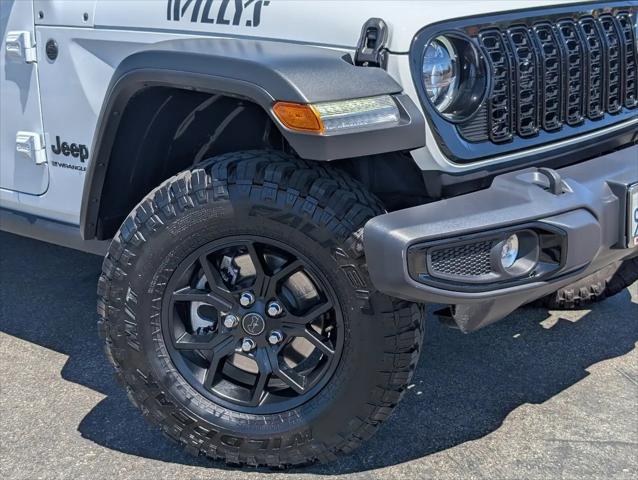 2025 Jeep Wrangler 4-Door Willys 4x4