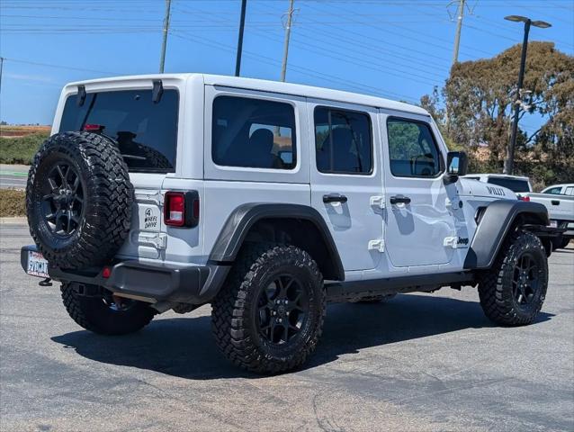 2025 Jeep Wrangler 4-Door Willys 4x4