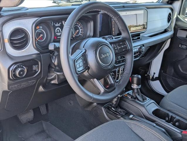 2025 Jeep Wrangler 4-Door Willys 4x4