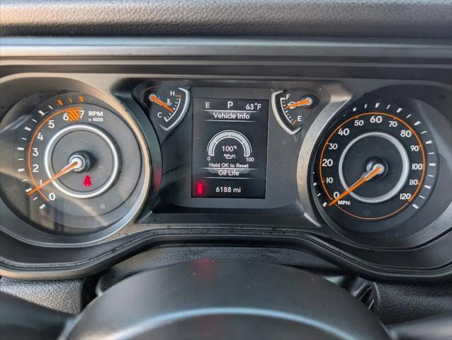2025 Jeep Wrangler 4-Door Willys 4x4