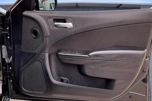 2021 Dodge Charger SXT RWD