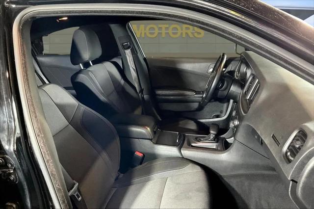 2021 Dodge Charger SXT RWD