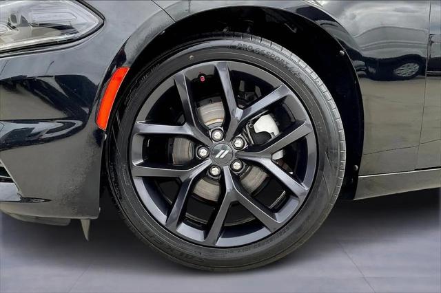 2021 Dodge Charger SXT RWD