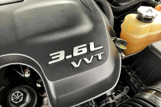2021 Dodge Charger SXT RWD