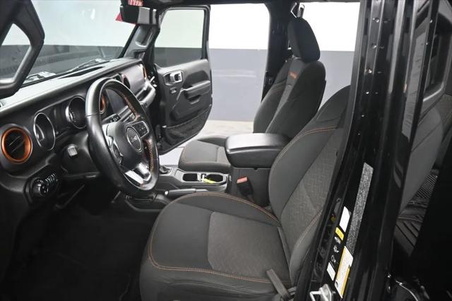 2022 Jeep Gladiator Sport
