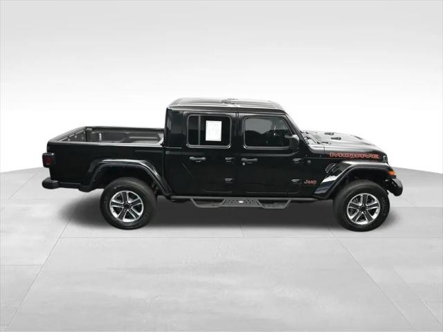 2022 Jeep Gladiator Sport
