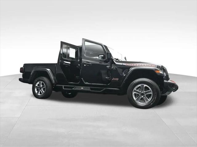 2022 Jeep Gladiator Sport