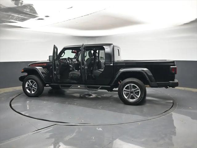 2022 Jeep Gladiator Sport