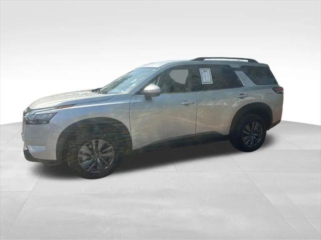 2025 Nissan Pathfinder SV 4WD