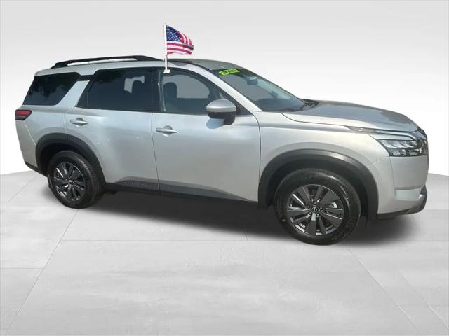 2025 Nissan Pathfinder SV 4WD