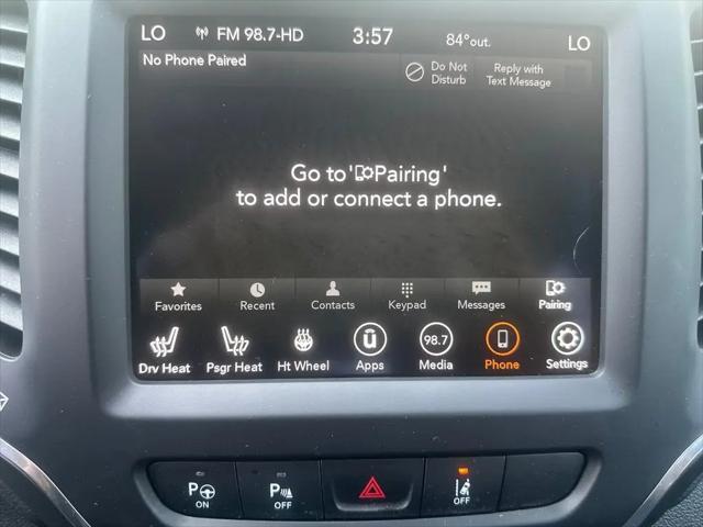 2023 Jeep Cherokee Altitude Lux 4x4