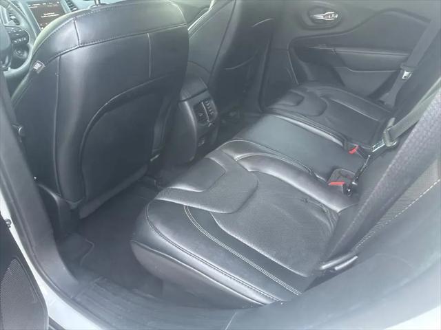 2023 Jeep Cherokee Altitude Lux 4x4