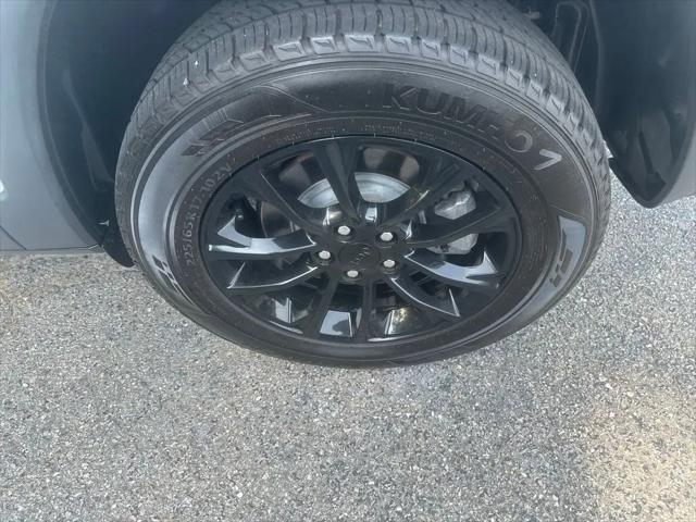 2023 Jeep Cherokee Altitude Lux 4x4
