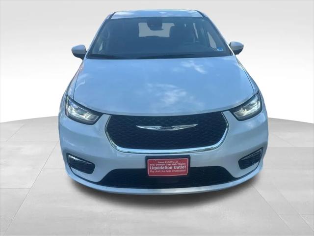 2023 Chrysler Pacifica Hybrid Touring L