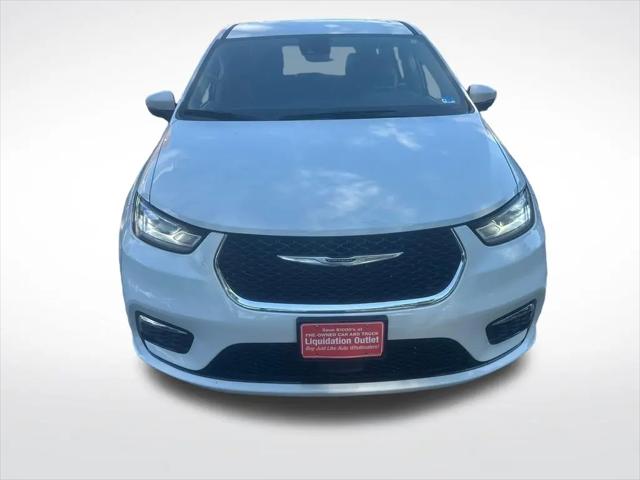 2023 Chrysler Pacifica Hybrid Touring L