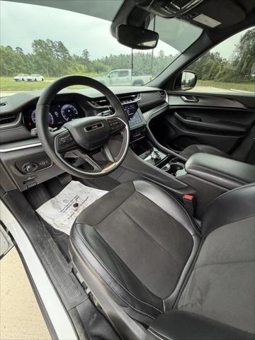 2023 Jeep Grand Cherokee L Altitude 4x2