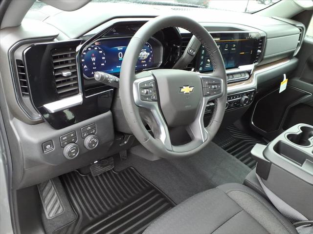 2026 Chevrolet Silverado 1500 4WD Crew Cab Standard Bed LT