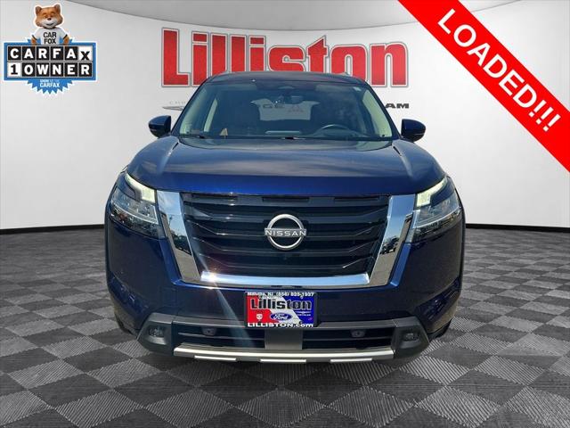 2023 Nissan Pathfinder Platinum 4WD 2023 Nissan Pathfinder Platinum 4WD