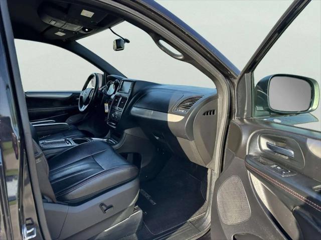 2017 Dodge Grand Caravan GT