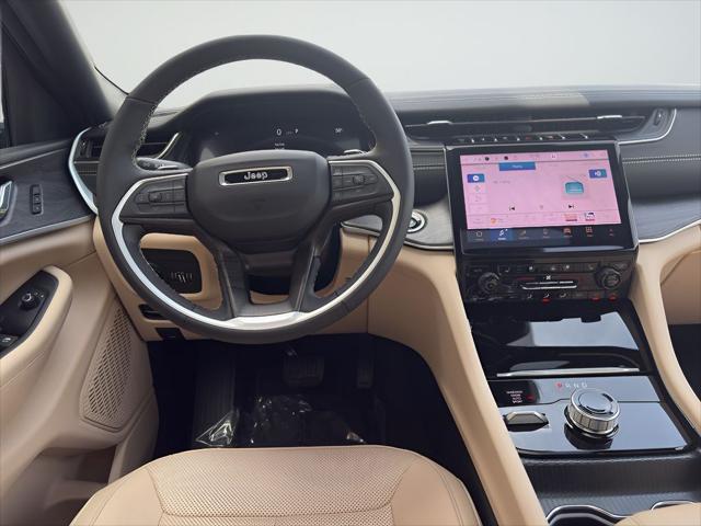 2025 Jeep Grand Cherokee Limited 4x4