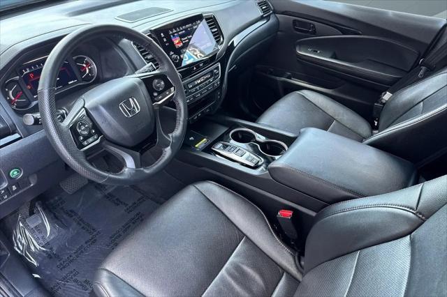 2025 Honda Passport AWD Black